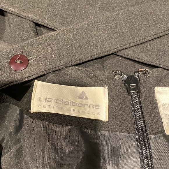 LBD - Picture 4 of 5